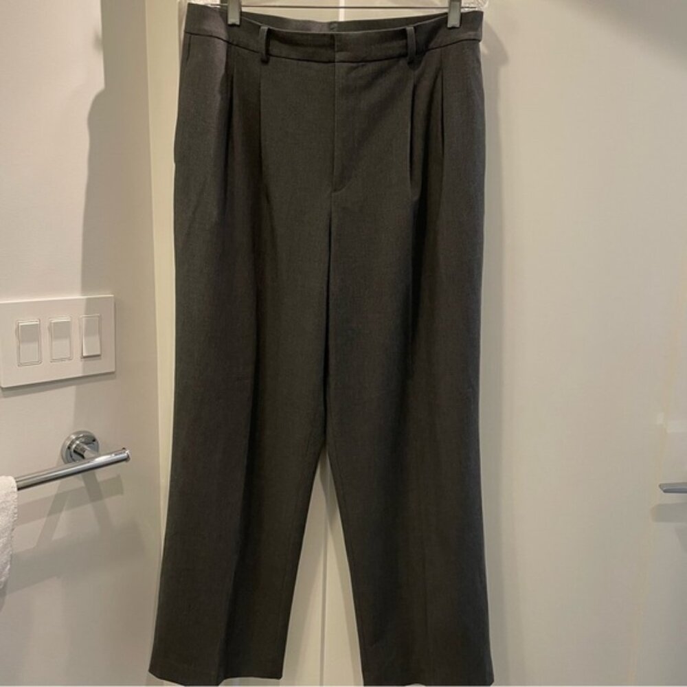 Uniqlo Pleated Wide Pants